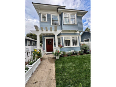 Beach Townhome/Townhouse For Sale in Redondo Beach, California