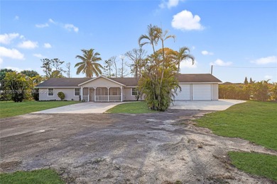 Beach Home For Sale in West Palm Beach, Florida