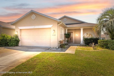 Beach Home Sale Pending in Weeki Wachee, Florida
