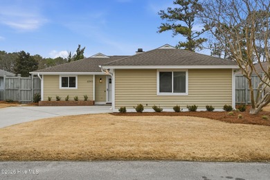 Beach Home Active Under Contract in Wilmington, North Carolina