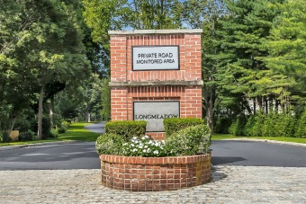 Beach Townhome/Townhouse Off Market in Glen Cove, New York