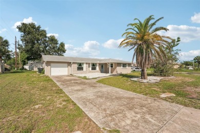 Beach Home Sale Pending in Venice, Florida