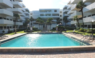 Beach Condo For Sale in Deerfield Beach, Florida