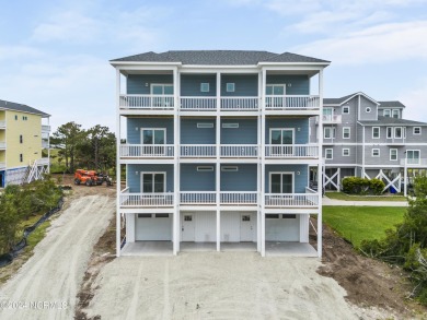 Beach Townhome/Townhouse For Sale in North Topsail Beach, North Carolina