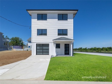 Beach Home For Sale in Island Park, New York