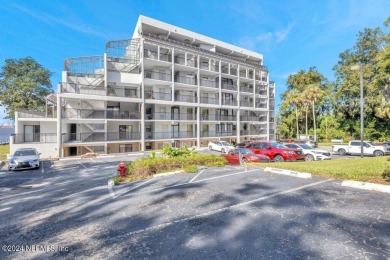 Beach Condo For Sale in Jacksonville, Florida