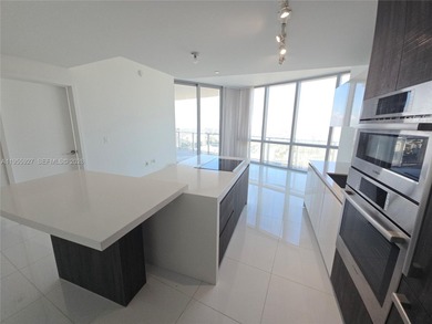 Beach Condo For Sale in Miami, Florida