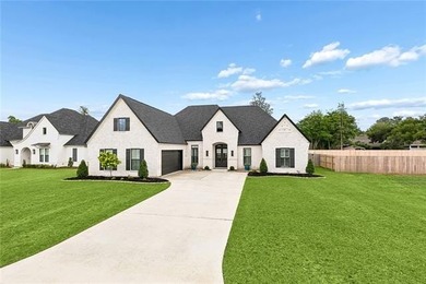 Beach Home For Sale in Mandeville, Louisiana