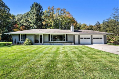 Beach Home Sale Pending in Grand Haven, Michigan