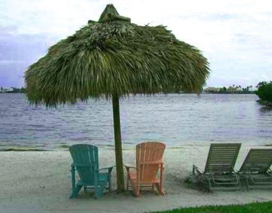 Beach Condo For Sale in Hypoluxo, Florida