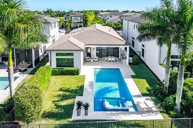 Beach Home Active Under Contract in Boca Raton, Florida