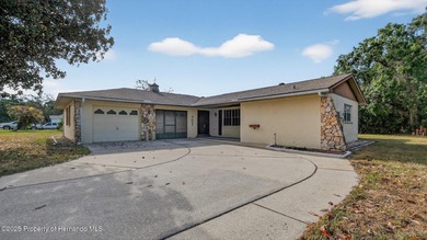 Beach Home Sale Pending in Spring Hill, Florida