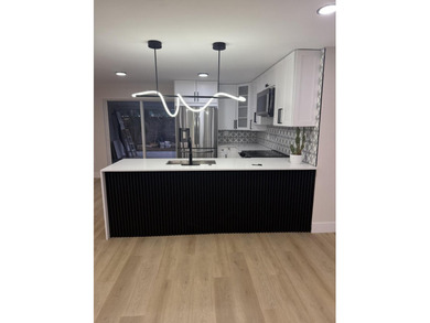 Beach Home Sale Pending in West Palm Beach, Florida