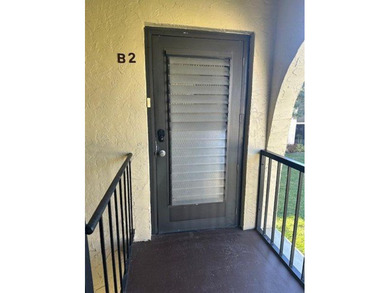 Beach Condo For Sale in Greenacres, Florida