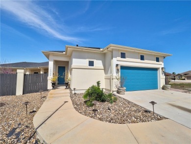 Beach Home For Sale in Corpus Christi, Texas