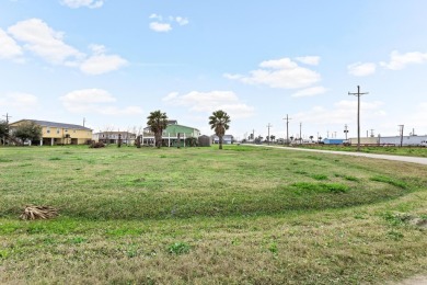 Beach Lot For Sale in Crystal Beach, Texas