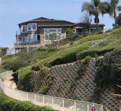 Beach Home For Sale in Signal Hill, California