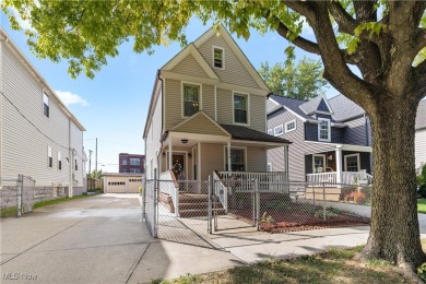Beach Home For Sale in Cleveland, Ohio