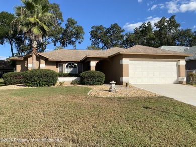 Beach Home Sale Pending in Spring Hill, Florida