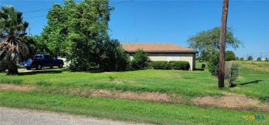 Beach Home Sale Pending in Seadrift, Texas