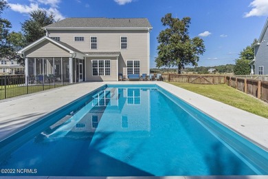 Beach Home For Sale in Holly Ridge, North Carolina