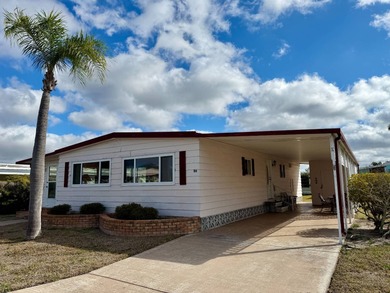 Beach Home For Sale in Bradenton, Florida