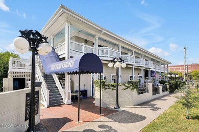 Beach Condo For Sale in Wilmington, North Carolina