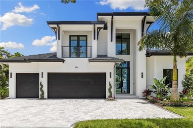 Beach Home For Sale in Naples, Florida