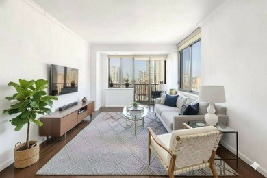Beach Condo For Sale in New York, New York