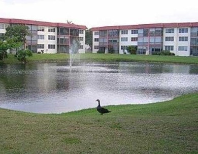 Beach Condo For Sale in Pembroke Pines, Florida