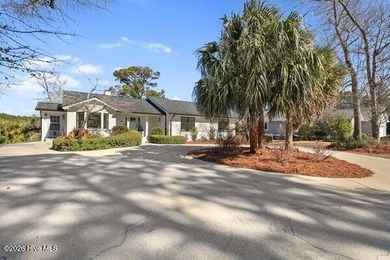 Beach Home For Sale in Hampstead, North Carolina