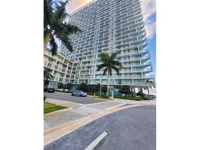 Beach Condo For Sale in Sunrise, Florida