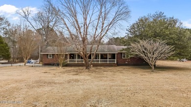 Beach Home Active Under Contract in Arapahoe, North Carolina