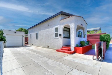 Beach Home Sale Pending in Long Beach, California