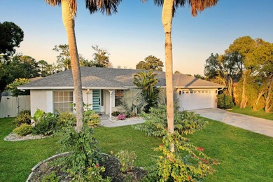 Beach Home For Sale in Ponte Vedra Beach, Florida