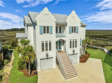 Beach Home For Sale in Saint Simons, Georgia