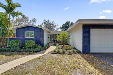 Beach Home For Sale in Hollywood, Florida