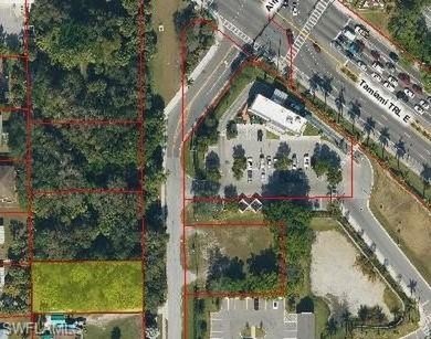 Beach Lot For Sale in Naples, Florida