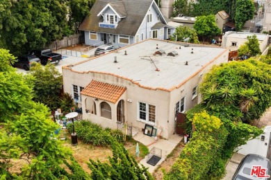 Beach Home Sale Pending in Santa Monica, California