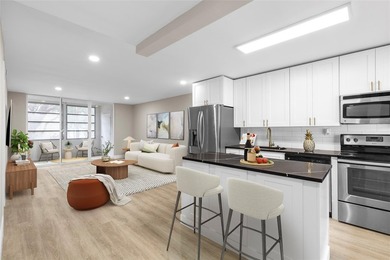 Beach Condo For Sale in Lauderdale Lakes, Florida