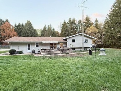 Beach Home For Sale in Benton Harbor, Michigan