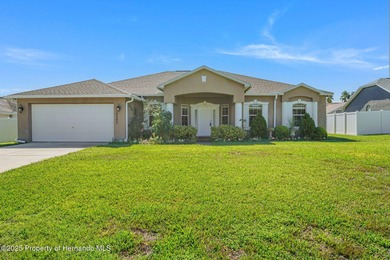 Beach Home Sale Pending in Spring Hill, Florida