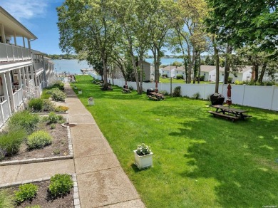 Beach Home For Sale in Hampton Bays, New York