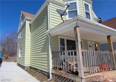 Beach Home For Sale in Cleveland, Ohio