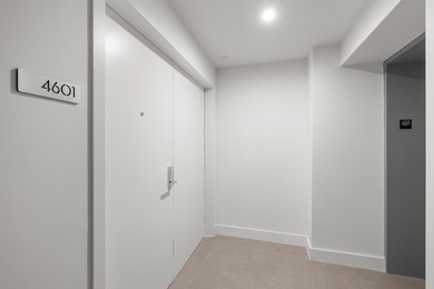 Beach Condo For Sale in Miami, Florida