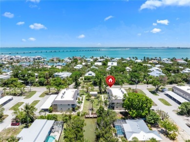 Beach Condo For Sale in Sanibel, Florida