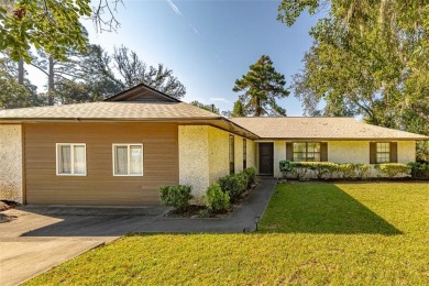 Beach Home For Sale in Brunswick, Georgia