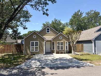 Beach Condo For Sale in Wilmington, North Carolina