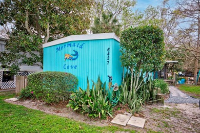 Beach Home For Sale in Weeki Wachee, Florida