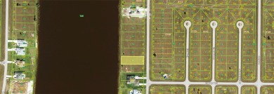 Beach Lot For Sale in Placida, Florida